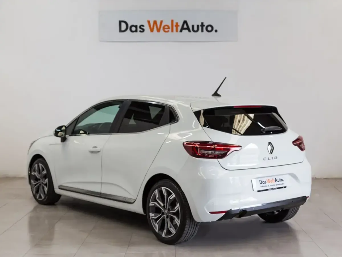 Usado Renault Clio Zen 85 CV (62 kW) 2020 Blanco