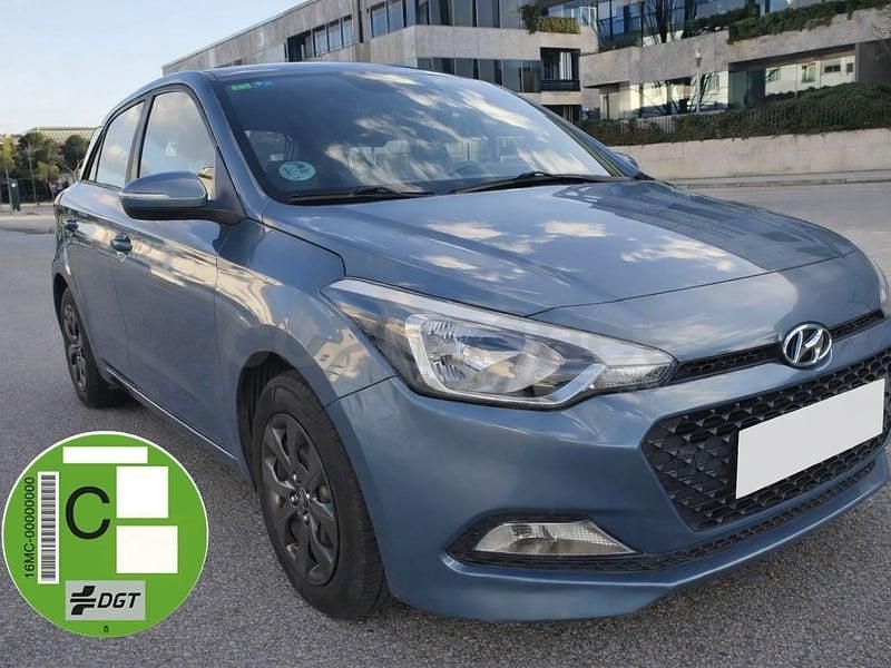 Usado Hyundai i20 84 CV (61 kW) 2018 Azul Berlina
