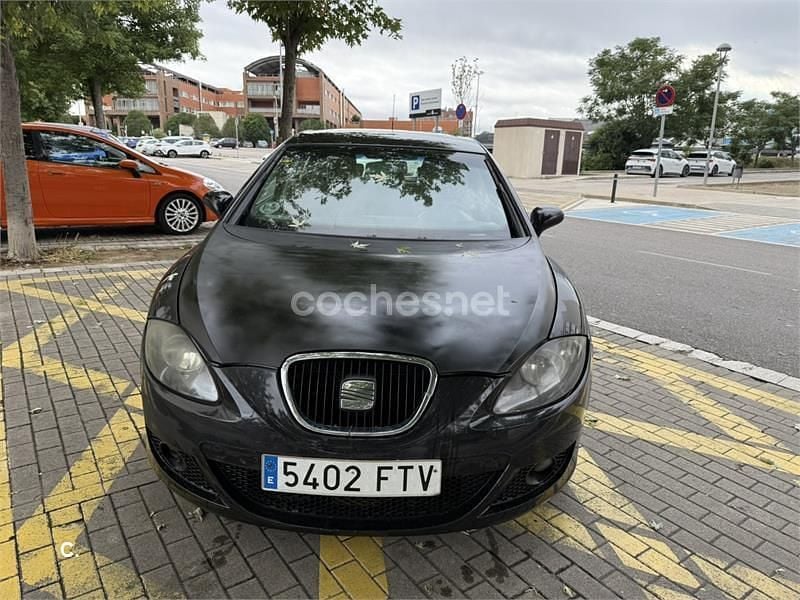 Negro Usado 2007 Seat Leon Sport Berlina | 1999 € (Super precio) - Imagen 1/4