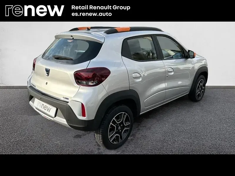 Usado Dacia Spring Comfort Plus 33 kW (45 CV) 2021 Gris Utilitario