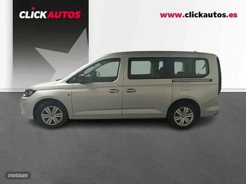 Usado VW Caddy 102 CV (75 kW) 2024 Plateado Monovolumen