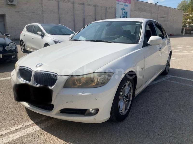 Blanco Usado 2009 BMW 320 Berlina | 6999 € (Buen precio) - Imagen 1/4