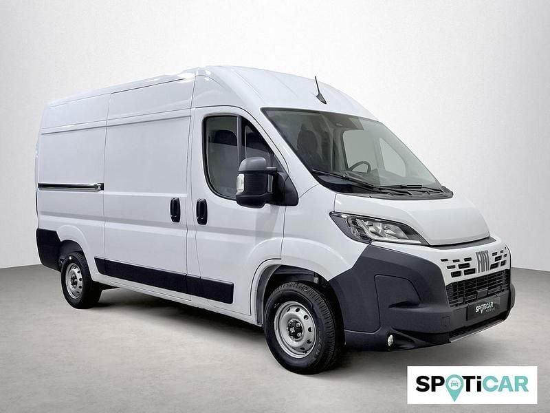 Blanco Nuevo 2025 Fiat Ducato Van | 30.950 € (Precio justo) - Imagen 1/4