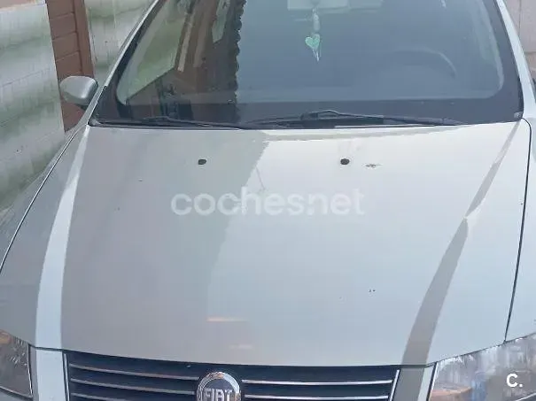 Usado Fiat Stilo Dynamic 115 CV (84 kW) 2002 Verde Berlina