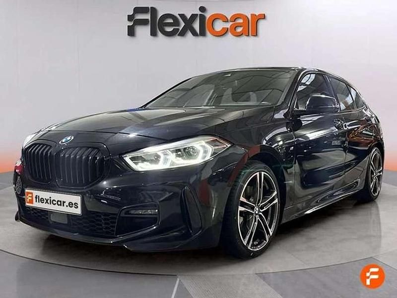 Usado BMW 118 136 CV (100 kW) 2023 Negro Utilitario
