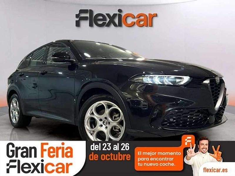 Negro Usado 2023 Alfa Romeo Tonale Sprint SUV | 21.990 € (Precio justo) - Imagen 1/4