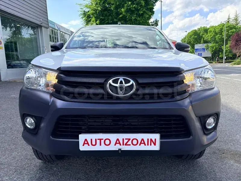 Usado Toyota HiLux 150 CV (110 kW) 2020 Blanco Pickup/Camioneta