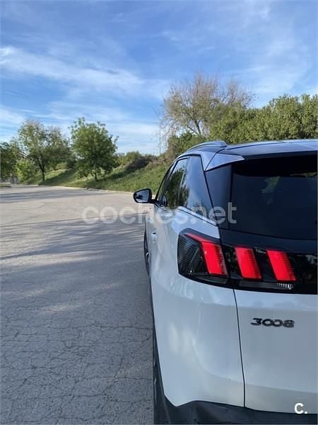 Usado Peugeot 3008 GT-line 130 CV (95 kW) 2018 Blanco SUV