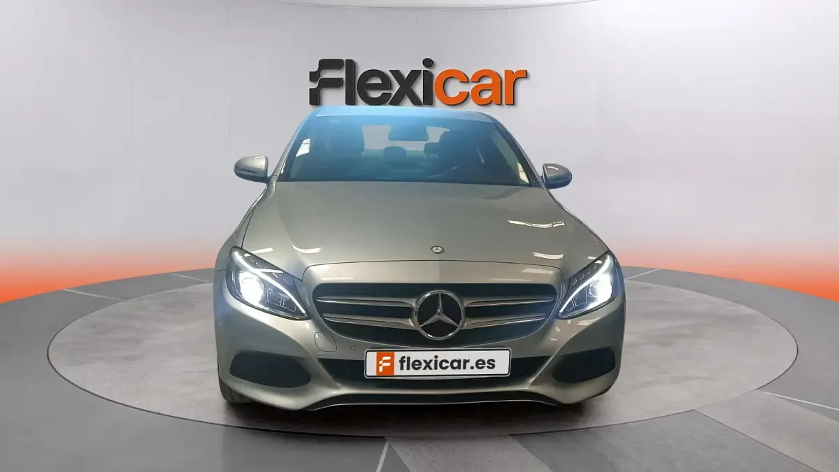Usado Mercedes C220 AMG line 170 CV (125 kW) 2016 Gris Familiar