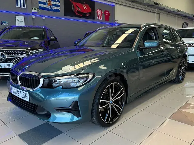 Usado BMW 318 150 CV (110 kW) 2021 Verde Familiar