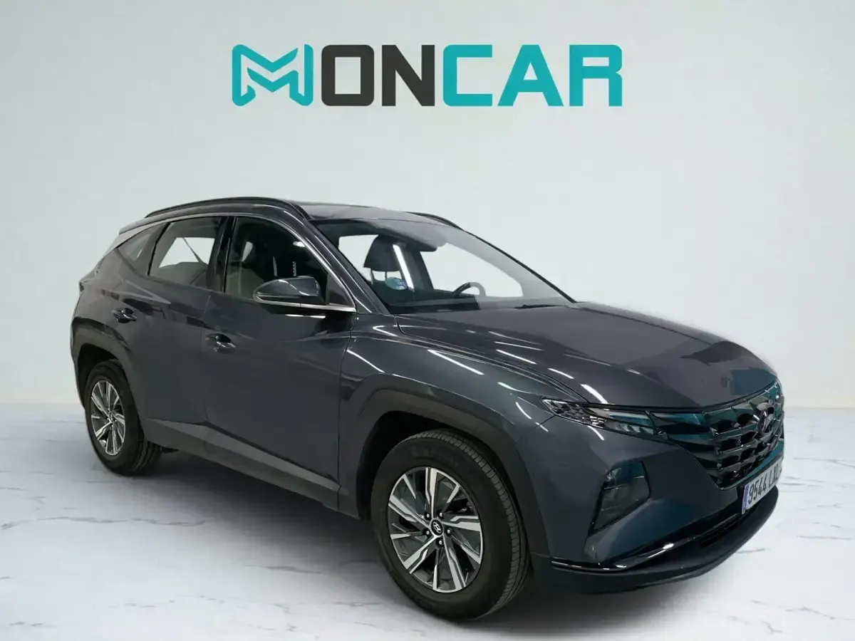 Usado Hyundai Tucson 230 CV (169 kW) 2022 Gris SUV