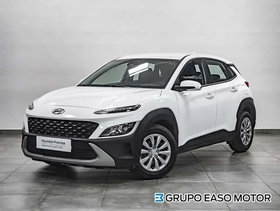 Usado Hyundai Kona 120 HP (88 kW) 2022 Branco SUV