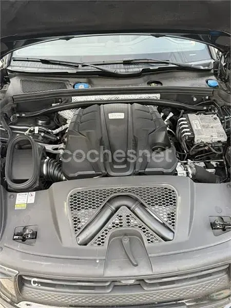 Usado Porsche Macan GTS 380 CV (279 kW) 2022 Gris / plata SUV