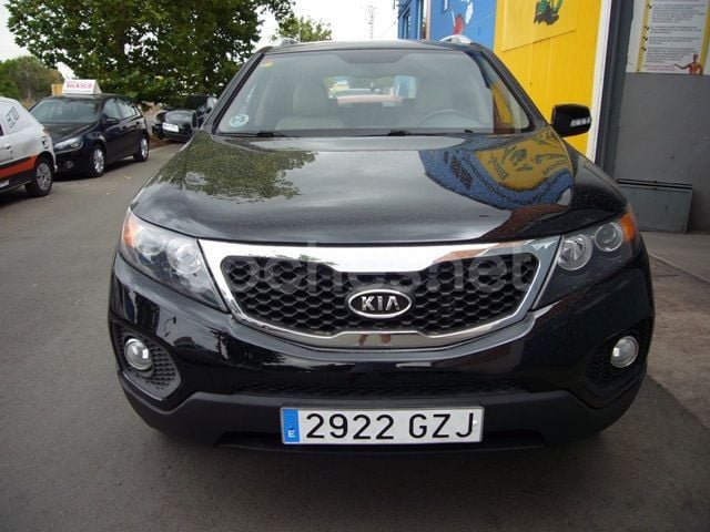 Negro Usado 2010 Kia Sorento SUV | 11.800 € (Precio justo) - Imagen 1/4
