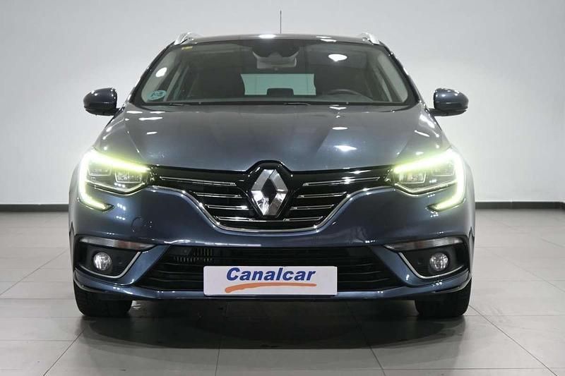 Usado Renault Mégane GrandTour Zen 132 CV (97 kW) 2018 Gris Familiar