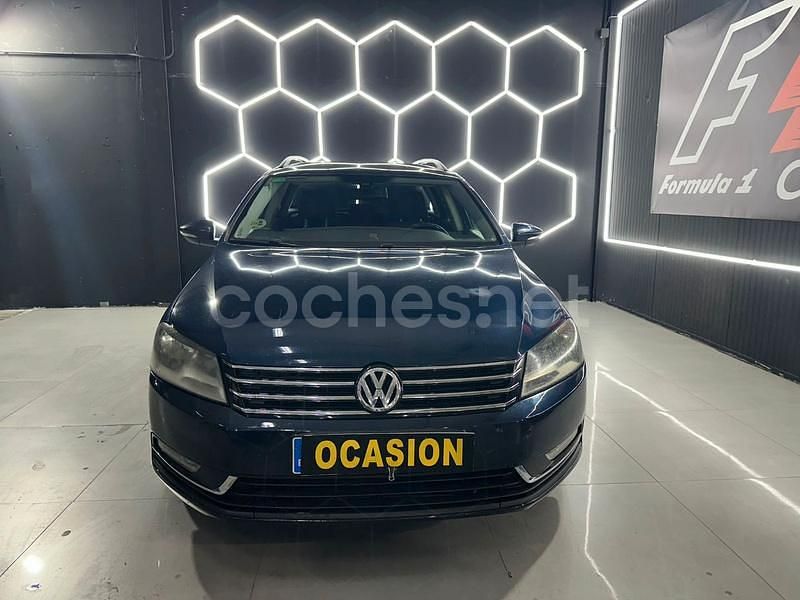 Usado VW Passat Advance 105 CV (77 kW) 2012 Azul Familiar