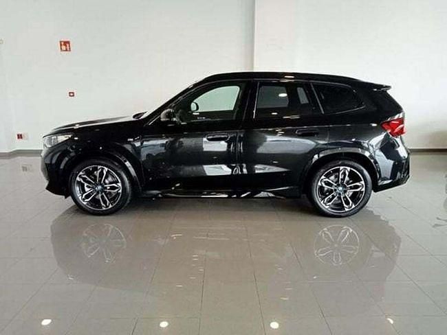 Usado BMW iX1 Comfort Edition 230 kW (313 CV) 2025 Negro SUV