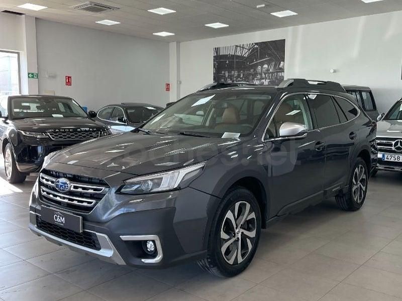 Usado Subaru Outback 169 CV (124 kW) 2021 Gris / plata Familiar