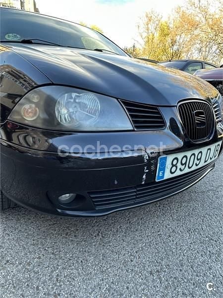 Usado Seat Ibiza Stylance 75 CV (55 kW) 2005 Negro Utilitario