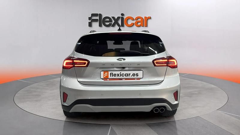 Usado Ford Focus Active 155 CV (114 kW) 2024 Gris Familiar