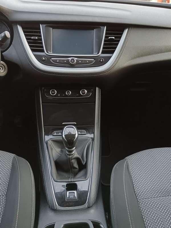 Usado Opel Grandland X Excellence 120 CV (88 kW) 2019 Gris SUV