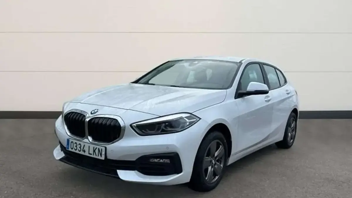 Usado BMW 116 117 CV (86 kW) 2020 Gris Utilitario