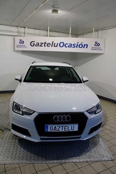 Usado Audi A4 150 CV (110 kW) 2018 Blanco Familiar