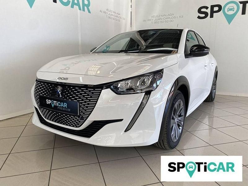 Blanco Usado 2023 Peugeot e-208 Allure Utilitario | 19.300 € (Super precio) - Imagen 1/4