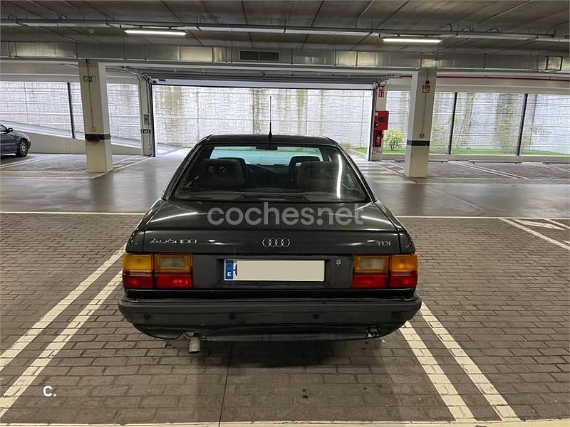 Usado Audi 100 115 CV (84 kW) 1990 Gris / plata Berlina