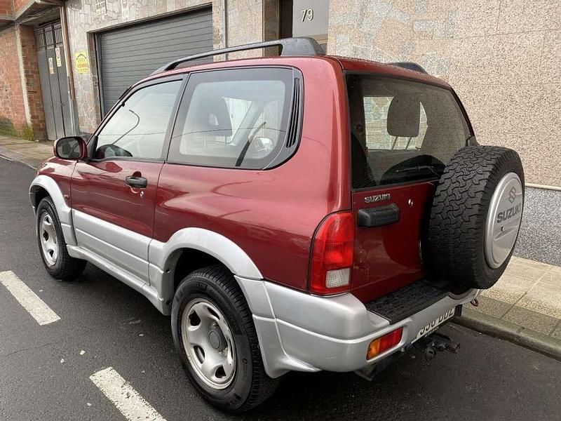 Usado Suzuki Grand Vitara 110 CV (80 kW) 2004 Burdeos SUV