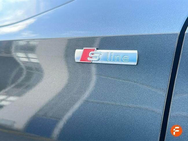 Usado Audi A3 Sportback e-tron S-Line 150 CV (110 kW) 2022 Gris Utilitario