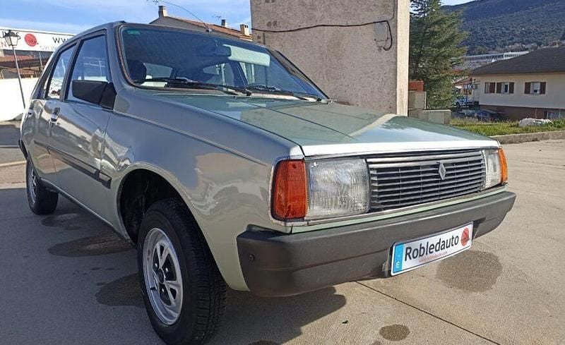 Usado Renault 14 70 CV (51 kW) 1981 Verde Utilitario