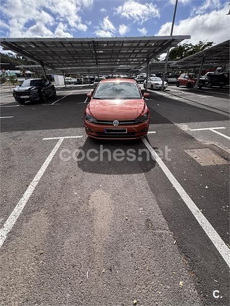 Usado VW Polo Sportline 95 CV (69 kW) 2018 Naranja Utilitario