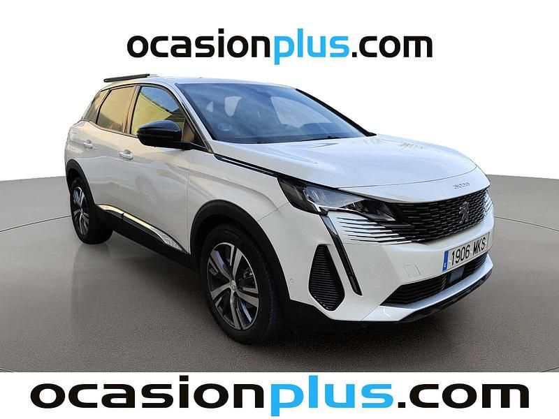 Usado Peugeot 3008 Allure 131 CV (96 kW) 2023 Blanco SUV
