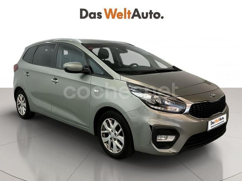 Gris / plata Usado 2017 Kia Carens Monovolumen | 10.490 € (Super precio) - Imagen 1/4