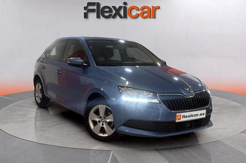 Usado Skoda Fabia Ambition 95 CV (69 kW) 2019 Azul Berlina