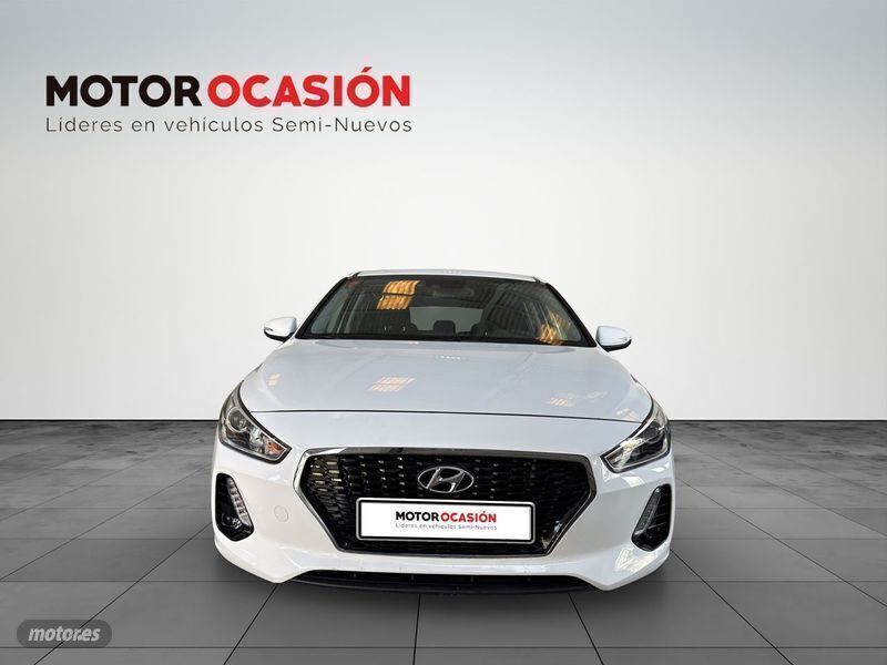 Usado Hyundai i30 119 CV (87 kW) 2018 Blanco
