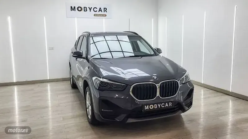 Usado BMW X1 Comfort Edition 116 CV (85 kW) 2022 Azul SUV