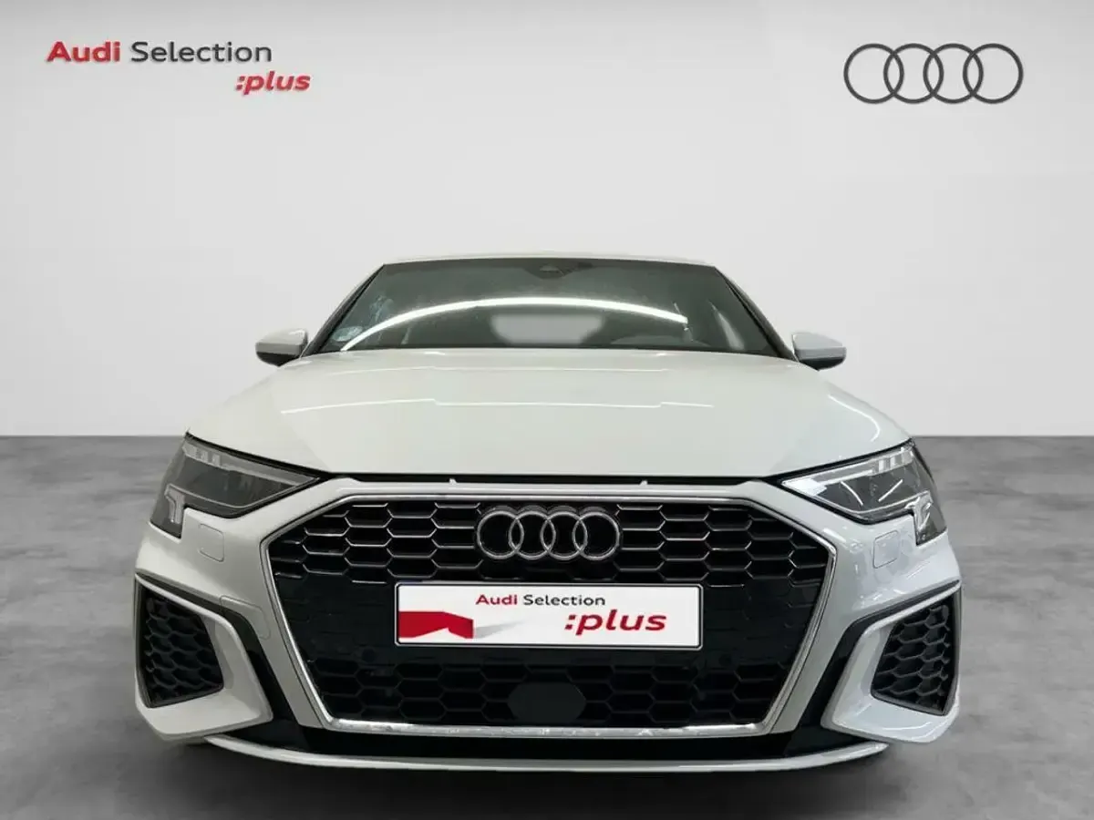 Usado Audi A3 Sportback e-tron S-Line 204 CV (150 kW) 2024 Blanco Utilitario