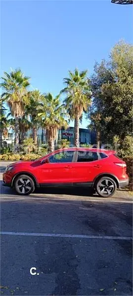 Usado Nissan Qashqai N-Connecta 115 CV (84 kW) 2016 Rojo SUV