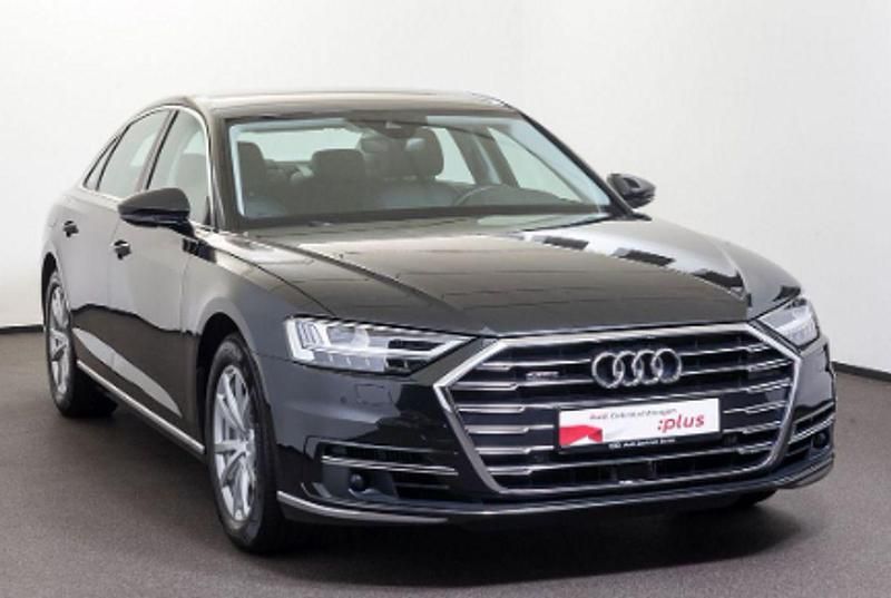 Usado Audi A8 286 CV (210 kW) 2019 Negro metalizado Berlina