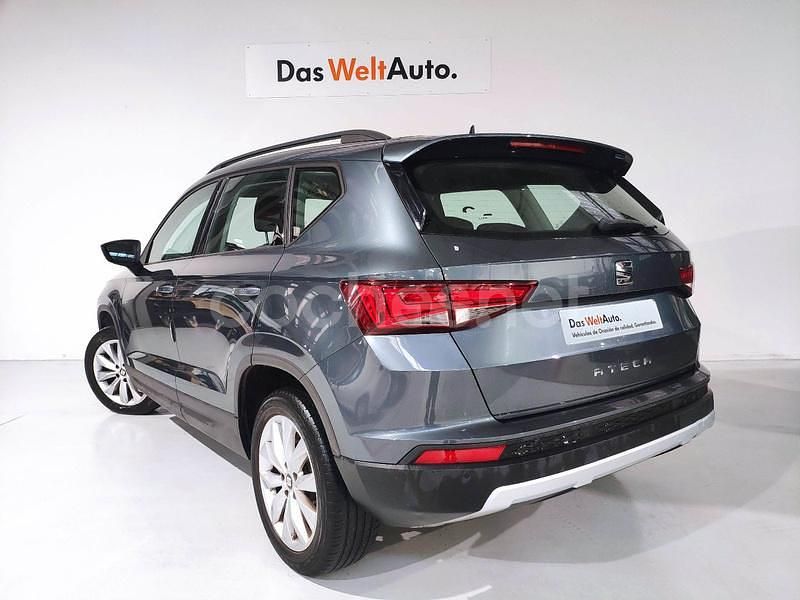 Usado Seat Ateca Style 115 CV (84 kW) 2018 Gris / plata SUV