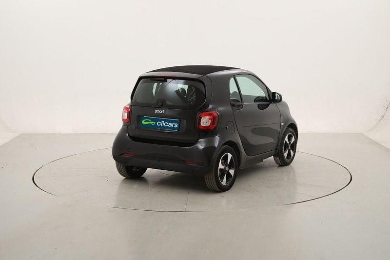 Usado Smart ForTwo Electric Drive Passion 60 kW (82 CV) 2021 Coupe