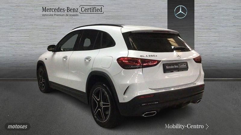 Usado Mercedes GLA250 218 CV (160 kW) 2020 Blanco SUV