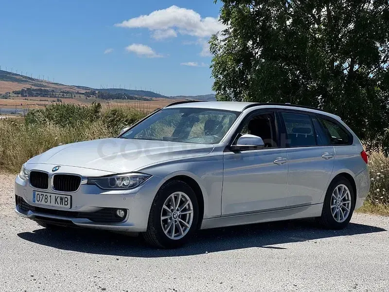 Usado BMW 320 Efficient Dynamics 163 CV (119 kW) 2015 Gris / plata Familiar