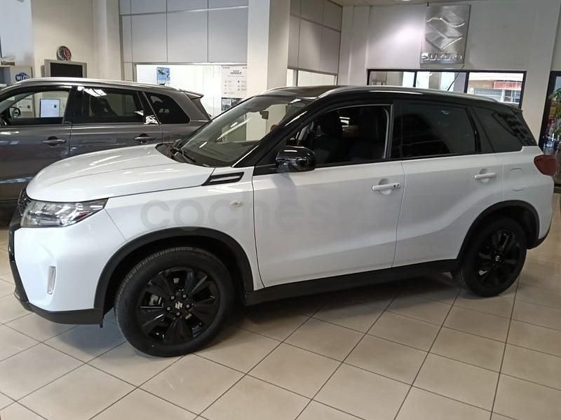 Usado Suzuki Vitara 129 CV (94 kW) 2024 Blanco SUV