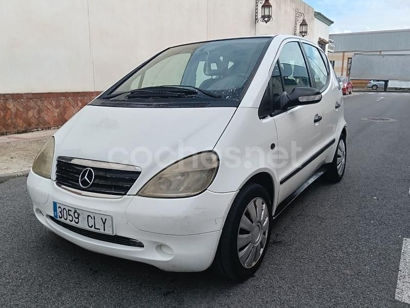 Usado Mercedes A140 Classic 82 CV (60 kW) 2004 Blanco Monovolumen