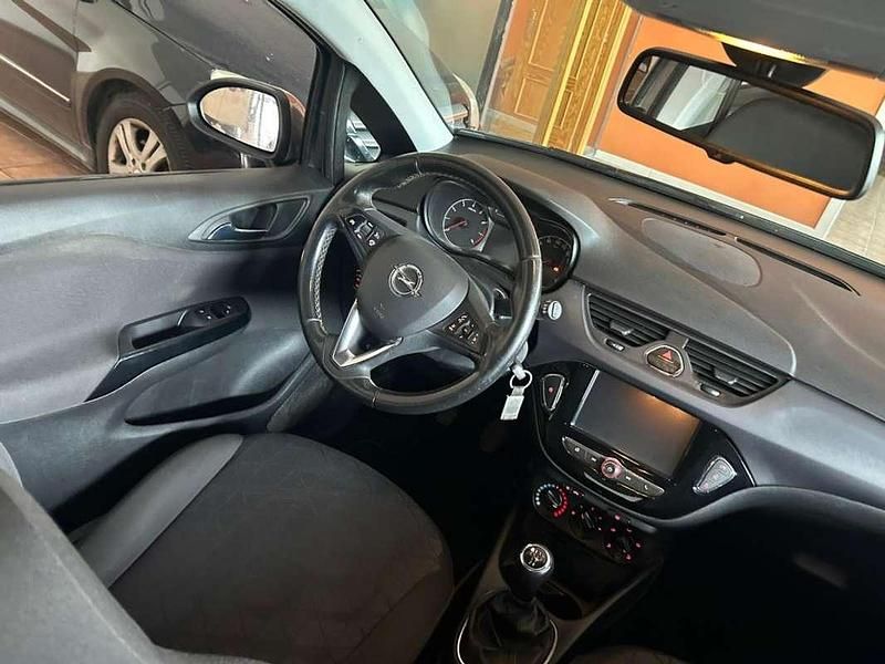 Usado Opel Corsa 90 CV (66 kW) 2019 Gris Utilitario