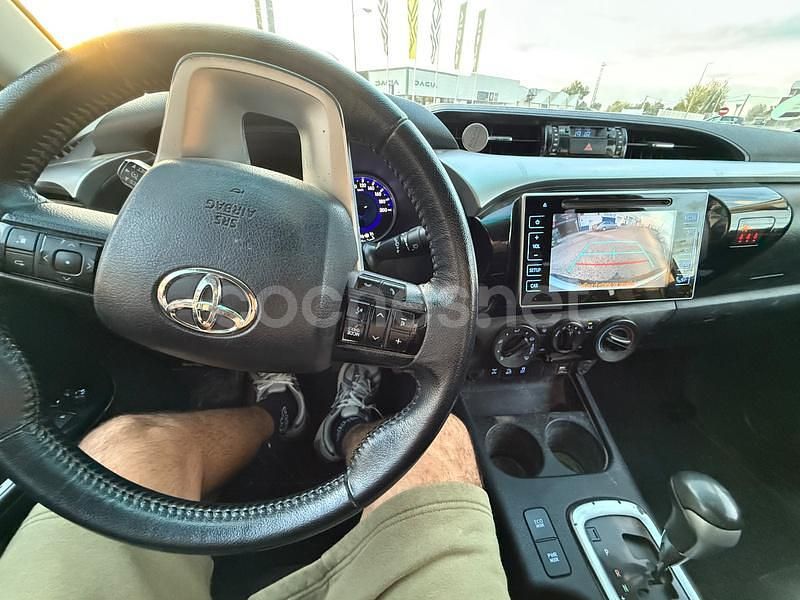 Usado Toyota HiLux 150 CV (110 kW) 2017 Blanco Recogida