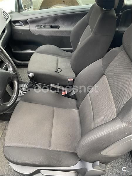 Usado Peugeot 207 Sport 95 CV (69 kW) 2008 Blanco Berlina
